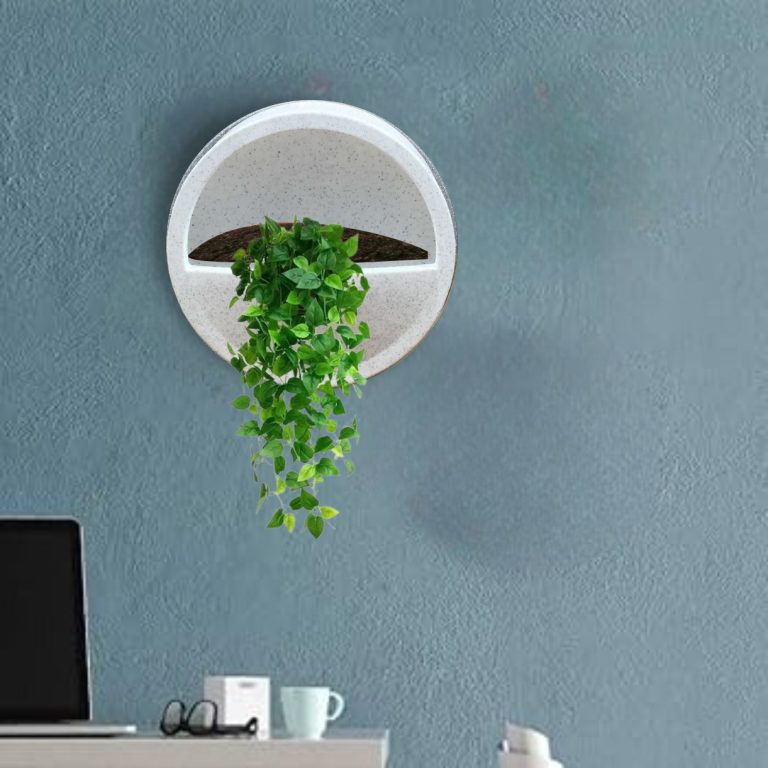 Orbit Planter
