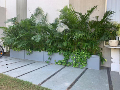 Reck Teck Planter