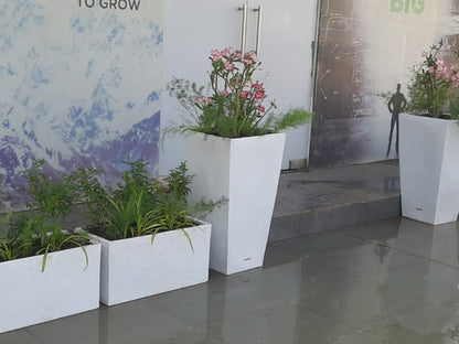 Reck Teck Planter